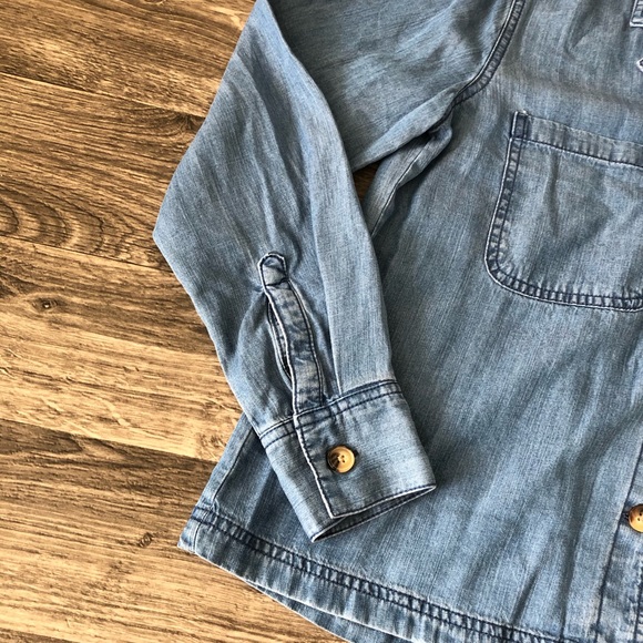 SOLD * DYNAMITE Chambray Top/Jacket - Picture 4 of 8